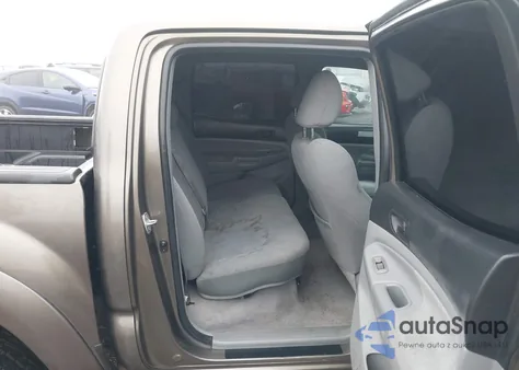 2010 Toyota Tacoma Base V6 из США, поврежденный, VIN 3TMLU4ENXAM055826